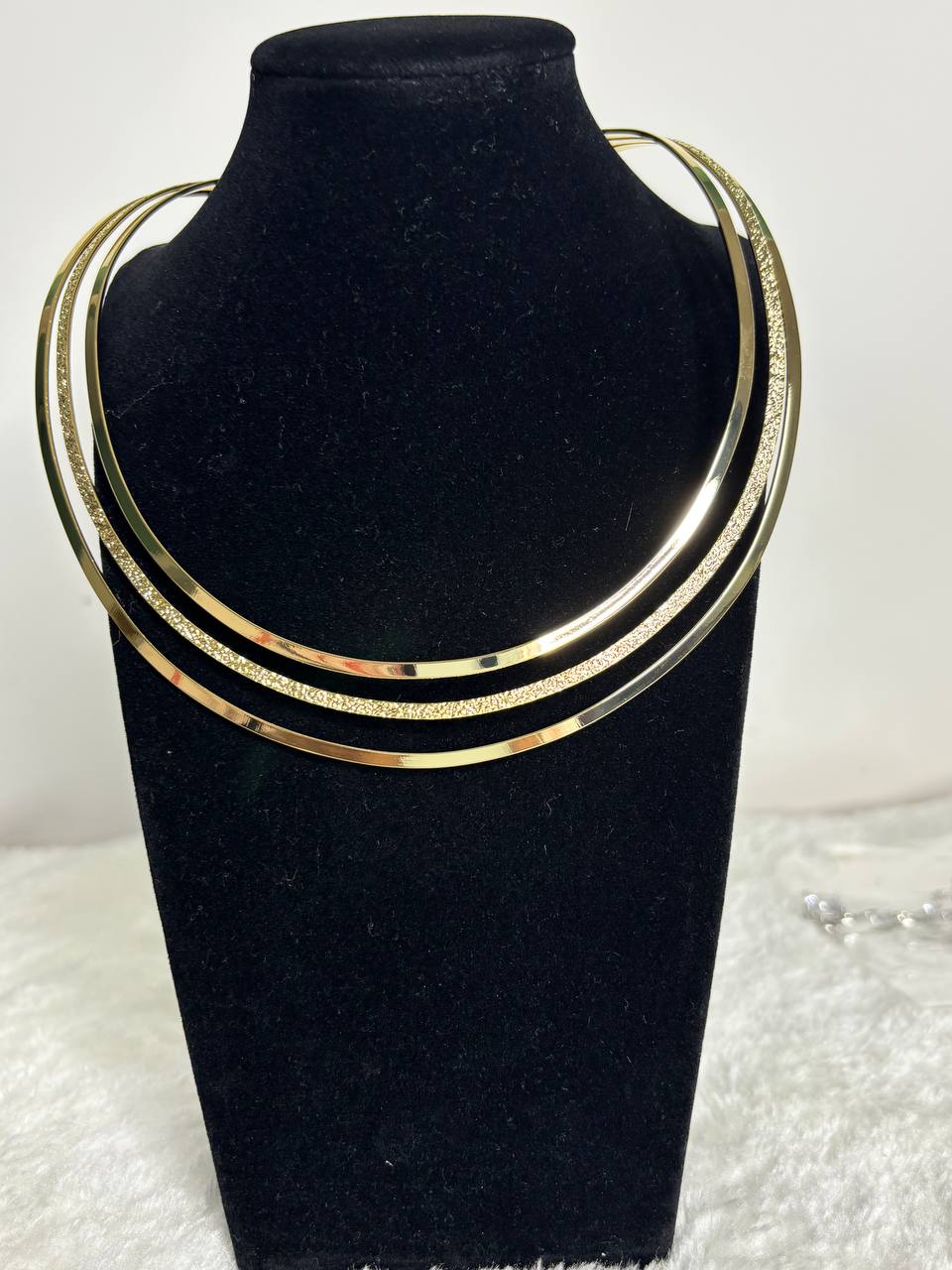 Collier “Lignes d’Or”