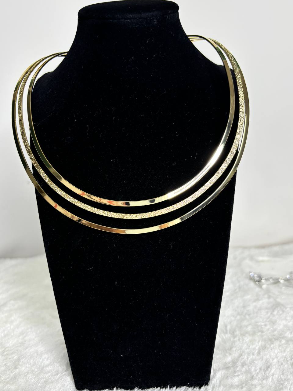 Collier “Lignes d’Or”